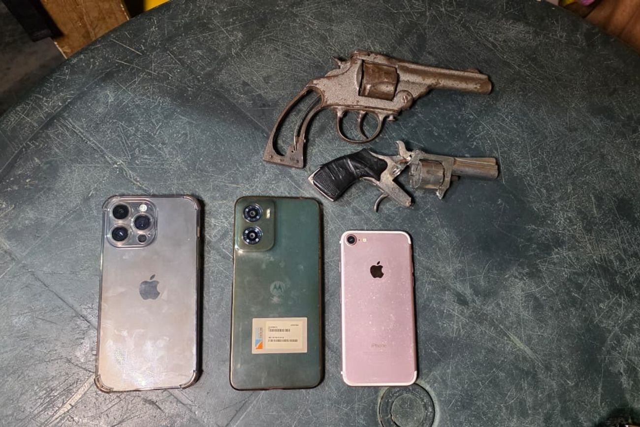 Secuestro de armas. (Policía)