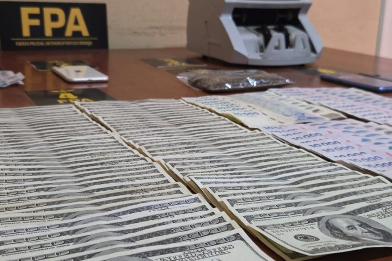  Secuestro de drogas y dinero. (Mpfcordoba.gob.ar)