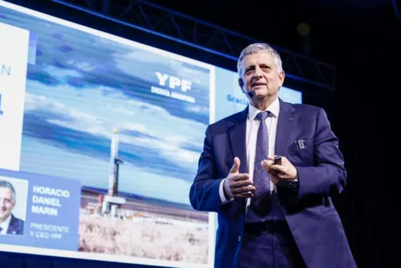 YPF mantendrá el precio por 30 días pese a la baja del petróleo: "Ahora el cliente tendrá que ayudar"