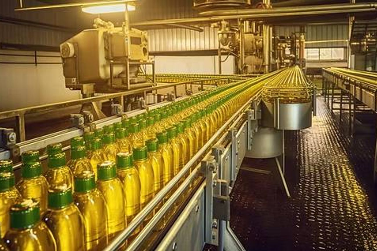 RECHAZO. Desde el sector aceitero rechazan el pedido de los sindicatos. Creen que el sueldo de los trabajadores ya se encuentra por encima del sueldo promedio argentino.