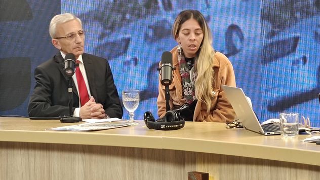 La madre de Agostina Vega estuvo junto al abogado Carlos Nayi en La Voz En Vivo antes del terrible hallazgo.