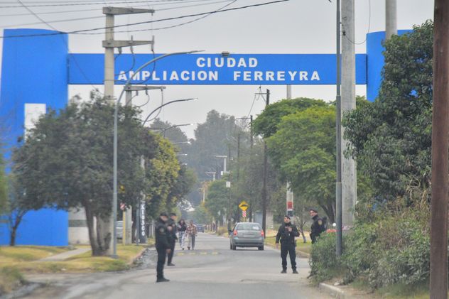 Allanamiento en barrio Ampliación Ferreyra