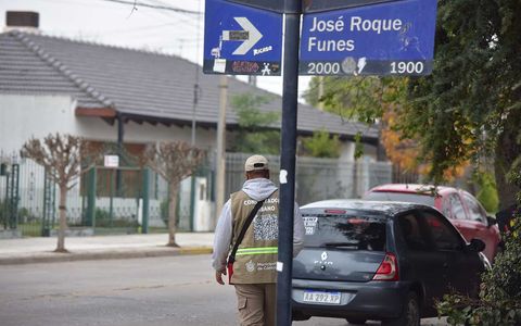 Aplicación SEMM de estacionamiento medidio en el Cerro calle Luis de Tejeda. 