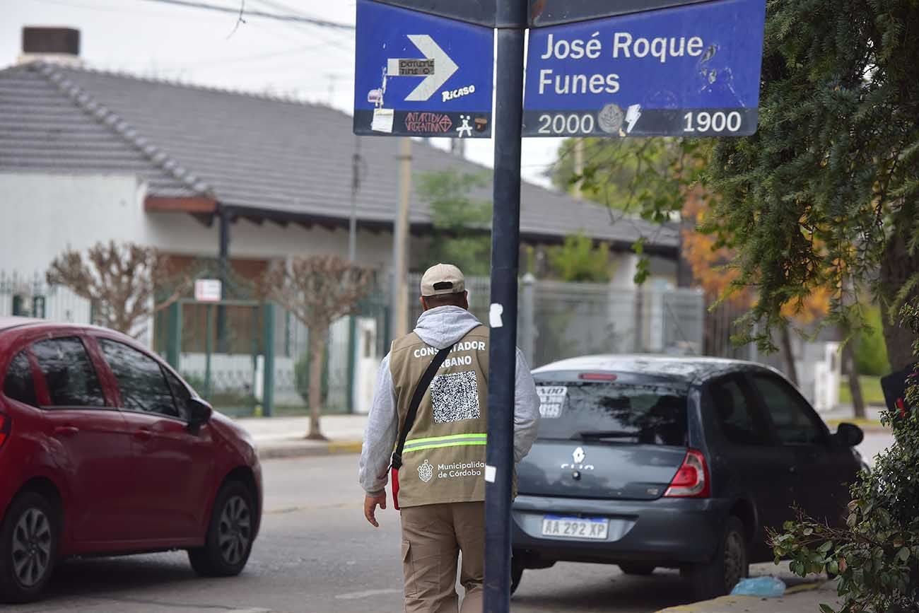 Aplicación SEMM de estacionamiento medidio en el Cerro calle Luis de Tejeda.