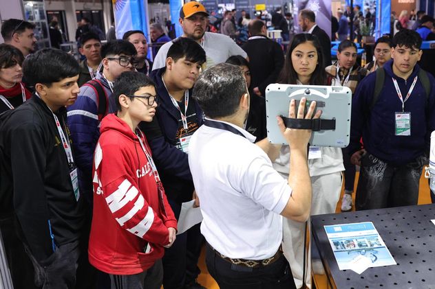 La Bienal 2026 mostró nueva tecnología para la actividad metalmecánica. 