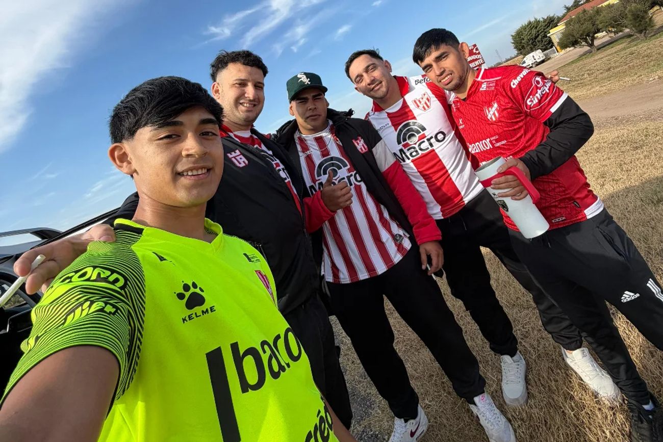 Los hinchas de Instituto camino a Rosario