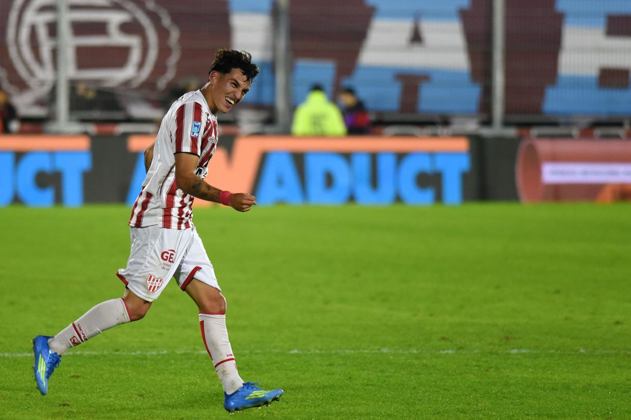 El golazo de Jeremías Lázaro que le dio el triunfo de Instituto ante Lanús, por Copa Argentina.