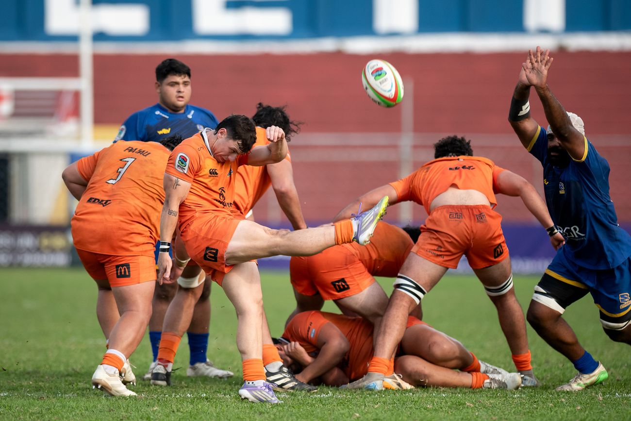 Tarucas goleó a Cobras Brasil, en San Pablo.