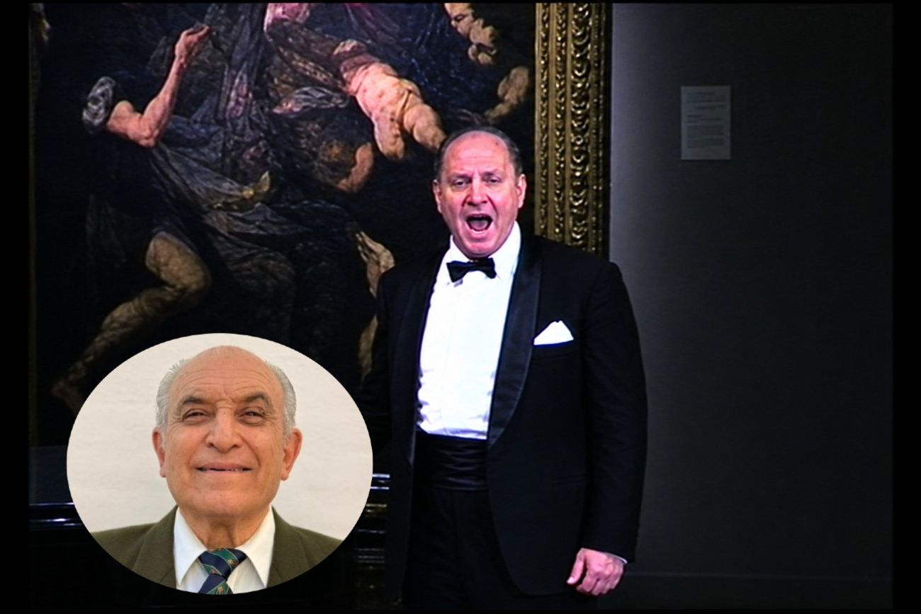 Delfín Alberto López homenajea a Liborio Simonella. 