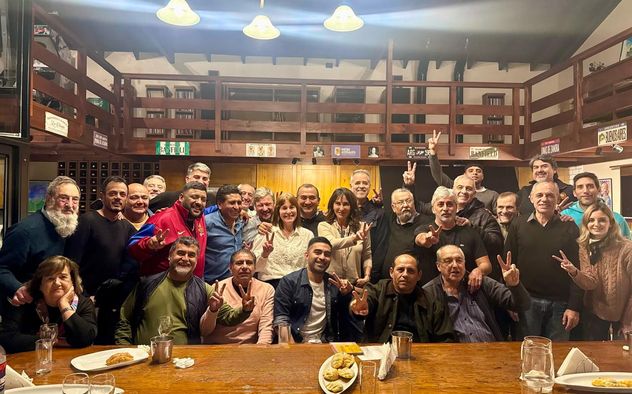 Natalia de la Sota, en una reunión con dirigentes de La Matanza y Lomas de Zamora. La diputada nacional sigue recorriendo el país. (Red social X)