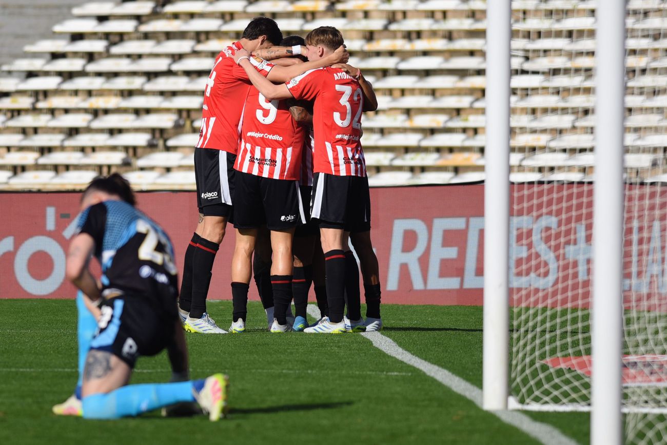 Estudiantes y Rosario Central se enfrentaron en el Kempes por la Copa Argentina.