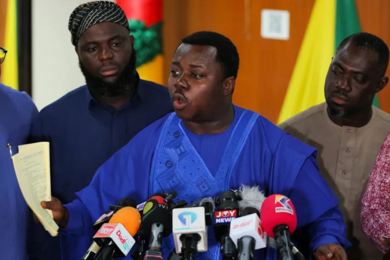 El reverendo John Ntim Fordjour, el diputado ghanés que impulsó el proyecto de ley. (Gentileza BBC)