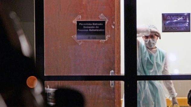 Alarma sanitaria en Brasil por dos casos sospechosos de ébola.