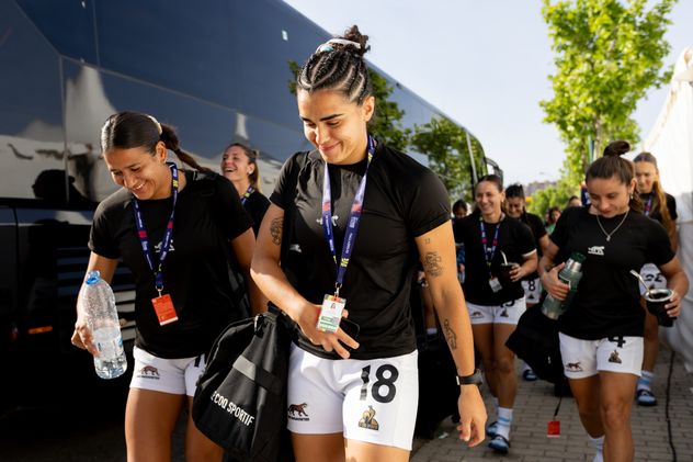 Las Yaguaretés se preparan para Bordeaux.