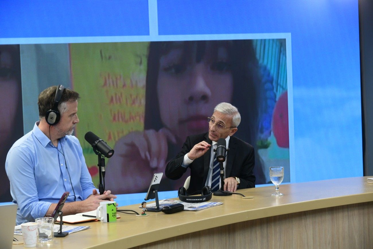 Los Abuelos de Agostina Vega junto a su abogado Nayi en La Voz en Vivo.