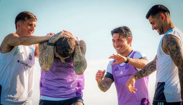 Primer entrenamiento de la Selección Argentina en Kansas con plantel completo.