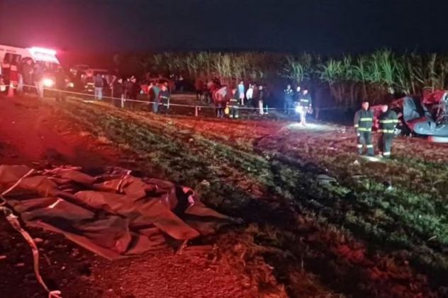 Murieron tres integrantes de una familia tras un choque contra un camión en Tucumán: hay una beba grave