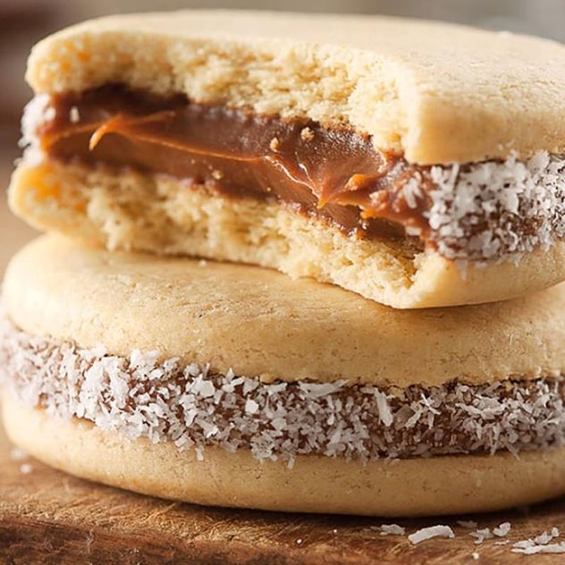 Alfajores de maicena de Maru Botana: la receta viral y el secreto para que se deshagan en la boca.
