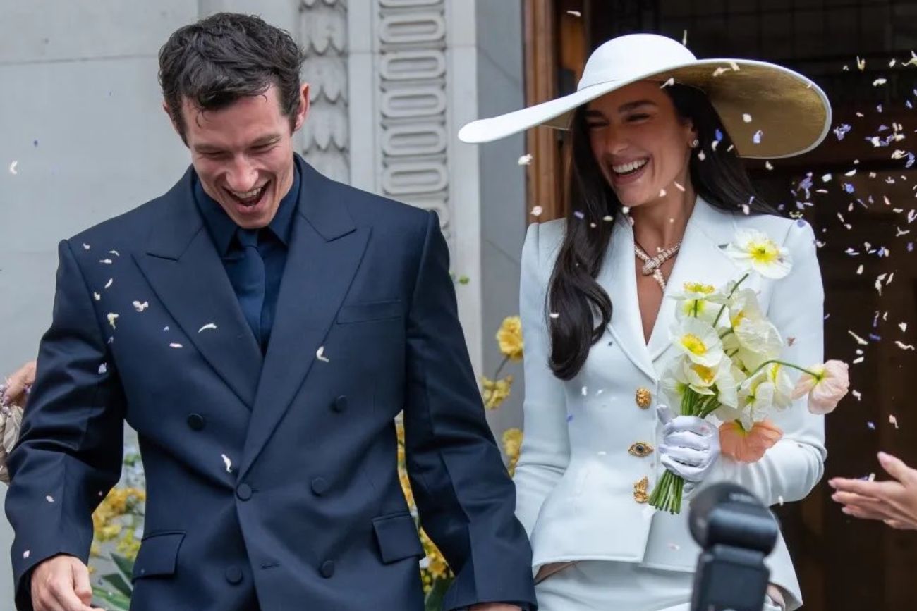 Dua Lipa compartió fotos íntimas de su casamiento con Callum Turner
