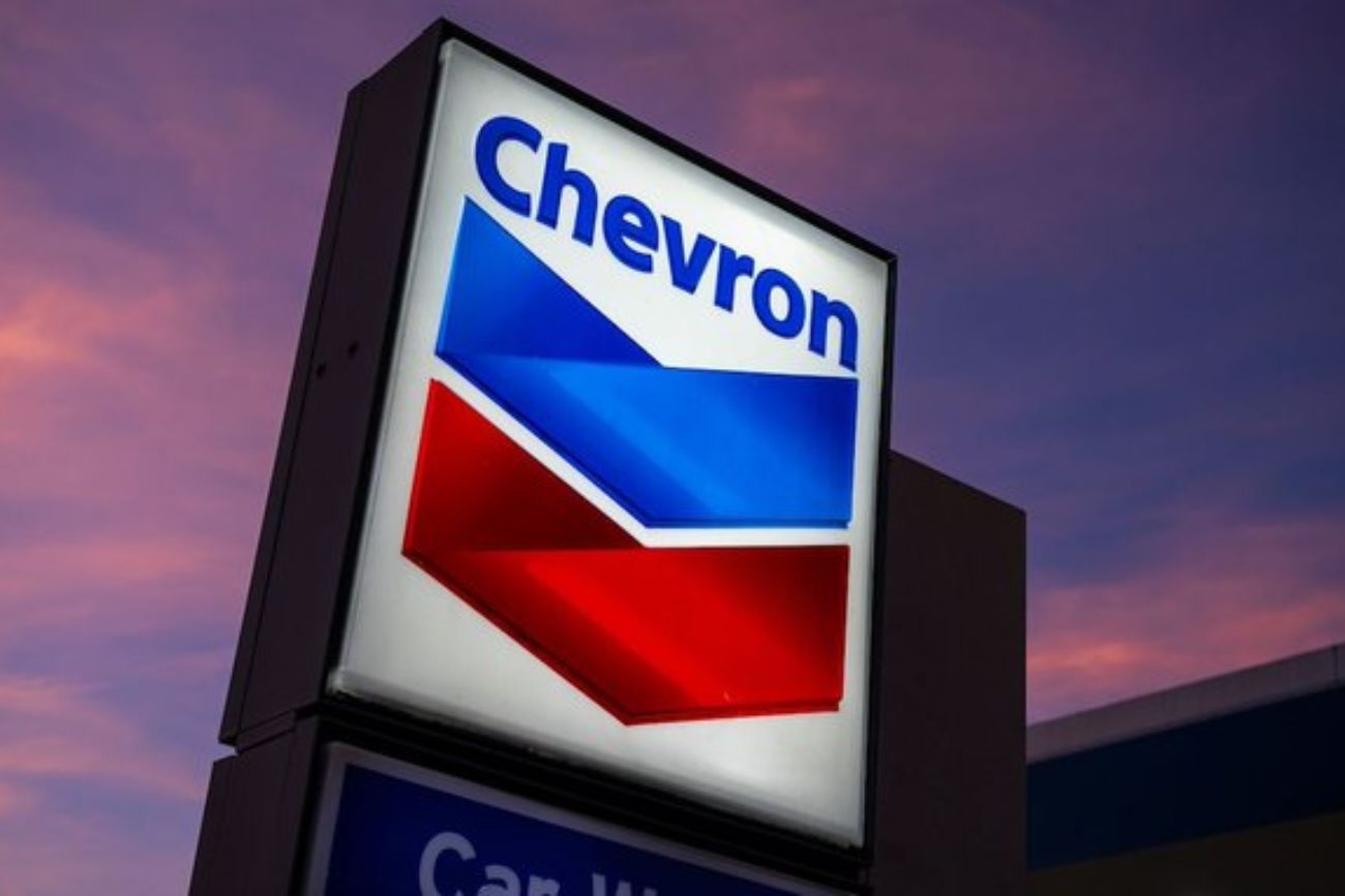 Chevron apuesta fuerte a Vaca Muerta: anunció una inversión de U$S 13.800 millones bajo el Rigi.