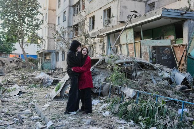 Rusia lanzó ataques contra Ucrania que dejaron al menos 14 muertos.