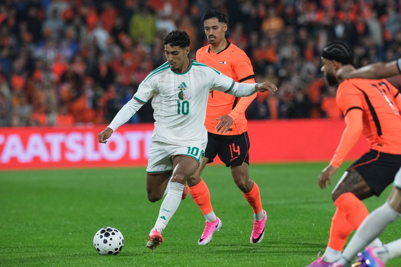 Argelia sorprendió y le ganó 1-0 a Países Bajos.