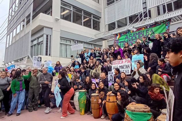 3J. Movilización en Traslasierra por la marcha de Ni Una Menos. 