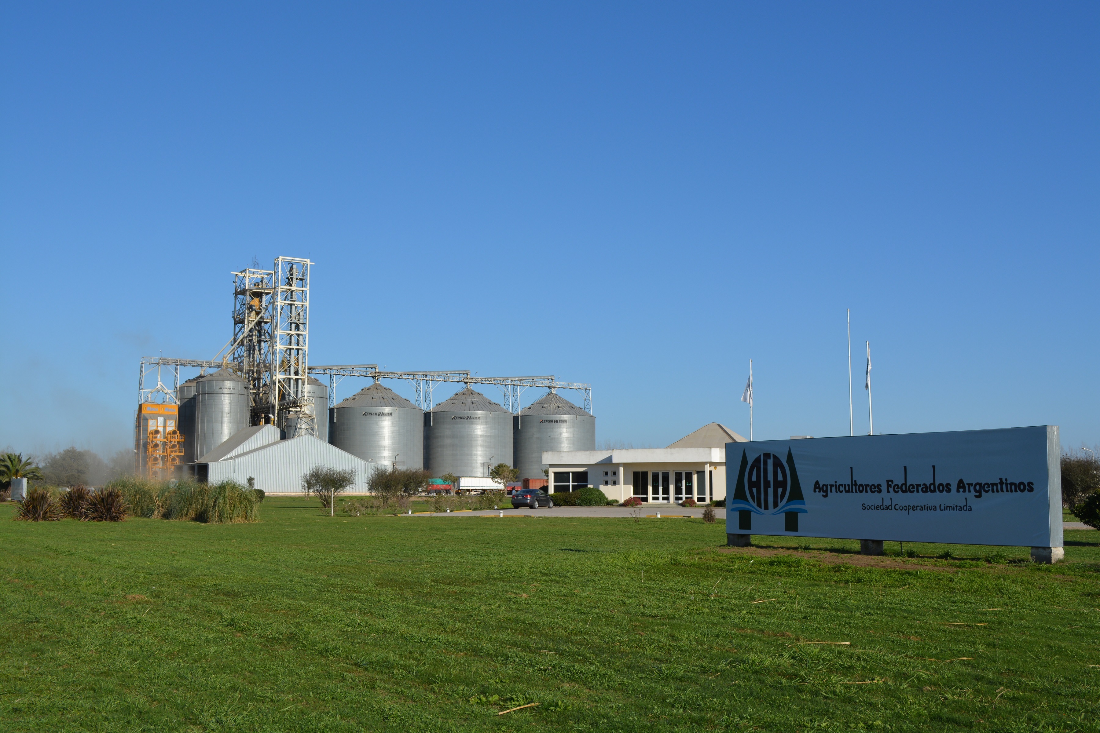 SE METE DE LLENO. AFA continúa con su expansión y a partir de ahora producirá el 10% total de fitosanitarios en el país.  