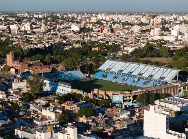 Estadio Gigante de Alberdi de Belgrano.