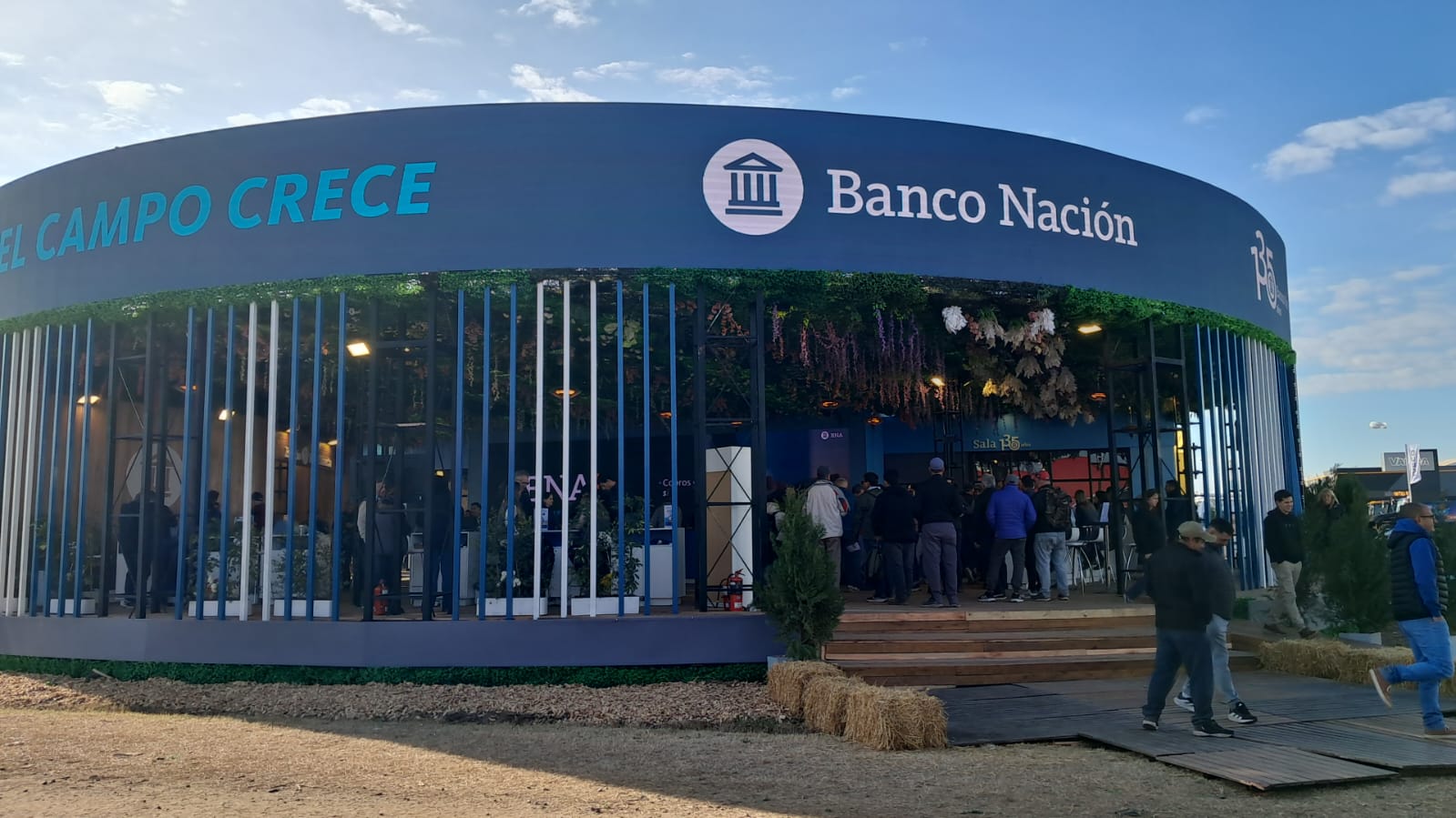CRÉDITOS. El Banco Nación dispondrá de un cupo inicial de $ 1 billón destinado a la compra de maquinaria agrícola nueva de origen nacional.