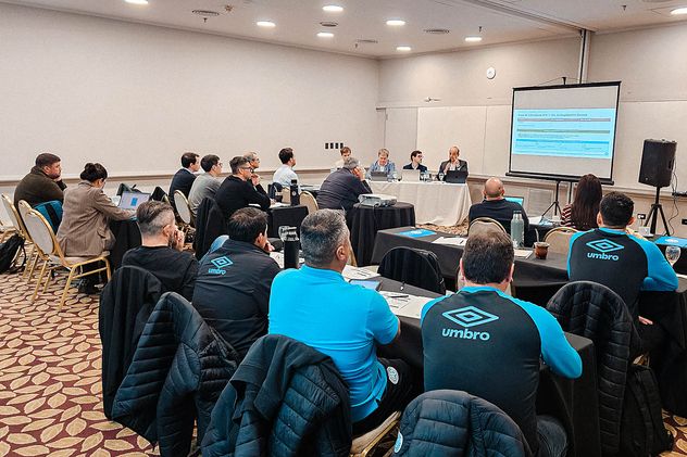 Capacitación en Derecho Deportivo y Gestión de Transferencias.