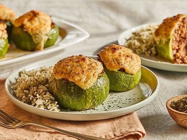 Cómo hacer los zapallitos rellenos de Jimena Monteverde: fáciles, gratinados y bien jugosos.