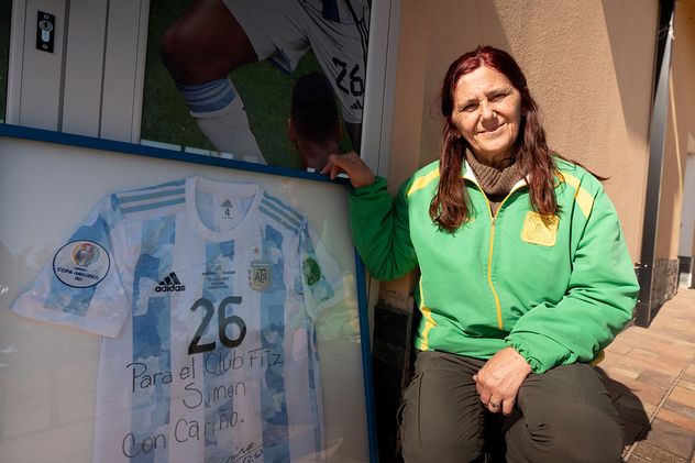 Carla Oro, directiva de Fitz Simon de Embalse. Su hijo fue compañero de Nahuel Molina.
