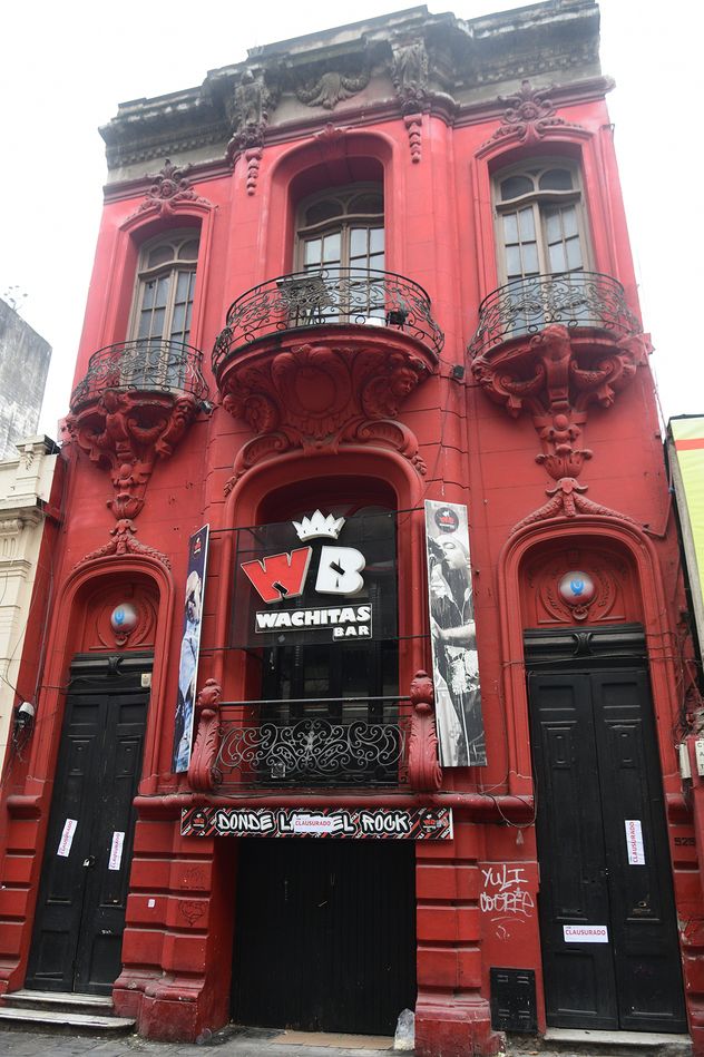 Clausuraron Wachitas, el bar vinculado a la pareja de Barrelier.