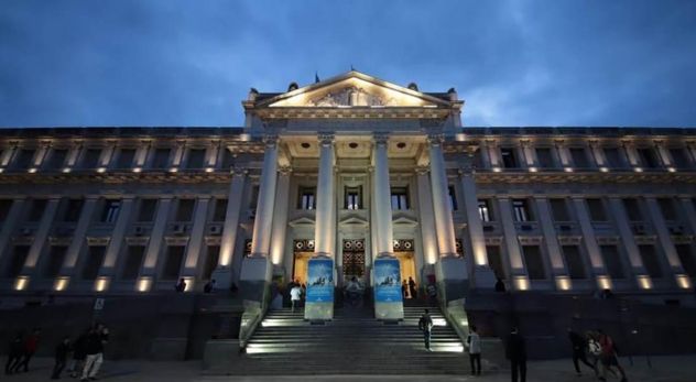 Conflicto. Además de los inconvenientes con los servidores informáticos, la Justicia provincial transita un conflicto con sus empleados y con los jueces. (Archivo