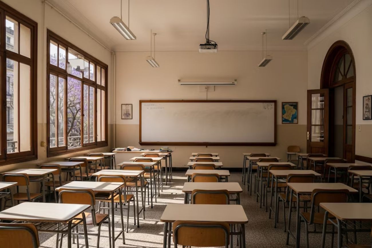 Un estudiante llevó un arma al colegio y activaron el protocolo de tiroteo