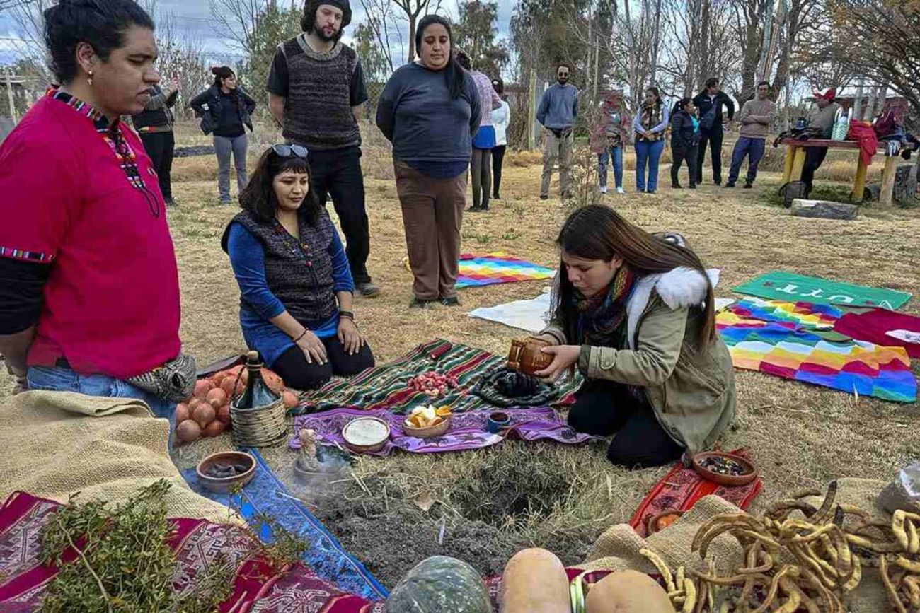 Las mujeres y diversidades rurales enfrentan sobrecarga laboral y deterioro de la salud.