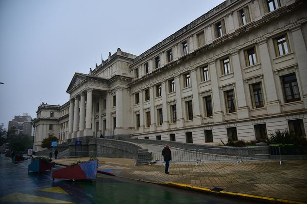 Solución. Los técnicos informáticos siguen trabajando para detectar dónde está el problema. (Pedro Castillo / La Voz)