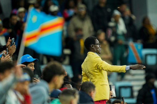 Michel Nkuka Mboladinga, más conocido como "Lumumba".