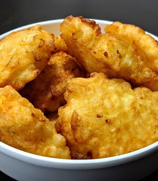 Cómo hacer buñuelos de arroz crocantes sin freír: receta económica y rendidora.
