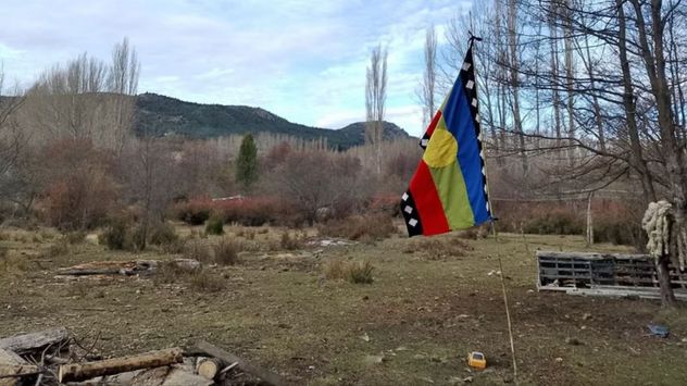 Río Negro: una comunidad mapuche se organiza para resistir dos órdenes de desalojo emitidas por la Justicia.