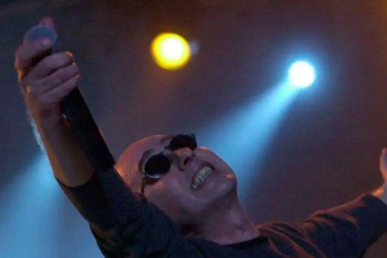 El Indio Solari en el último show de Los Redondos en el estadio Chateau Carreras, en 2001 (LVI/archivo)