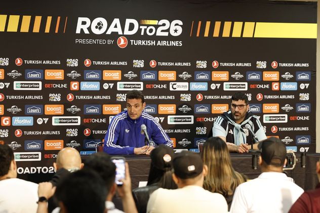 Lionel Scaloni en la conferencia de prensa antes del partido con Honduras.