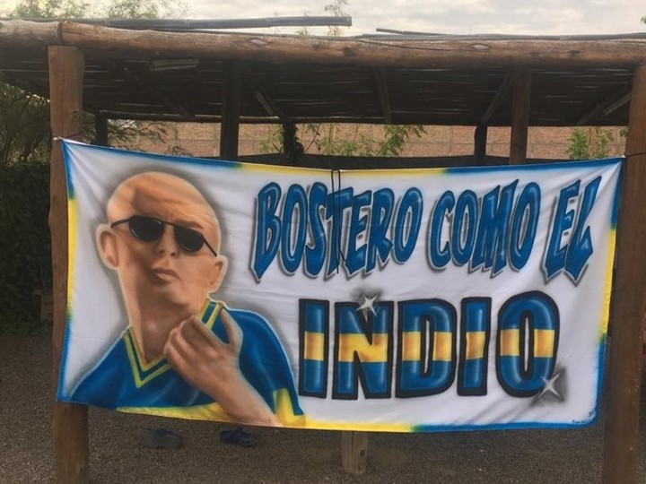 El Indio Solari en las canchas del fútbol argentino.
