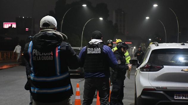 Operación Muro: la ciudad blindó sus accesos con la provincia de Buenos Aires sobre la General Paz
