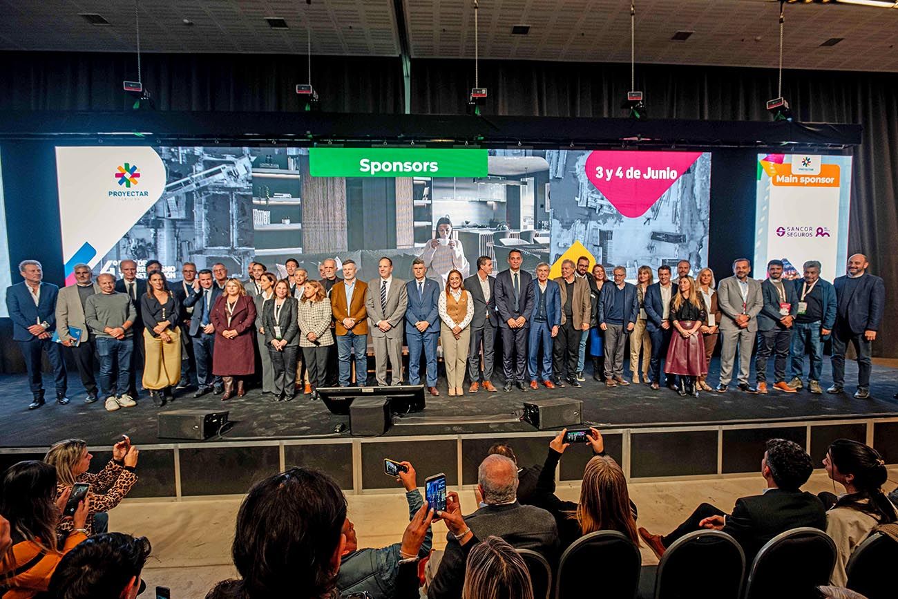 La articulación entre el sector público y privado fue uno de los principales ejes del acto inaugural.
