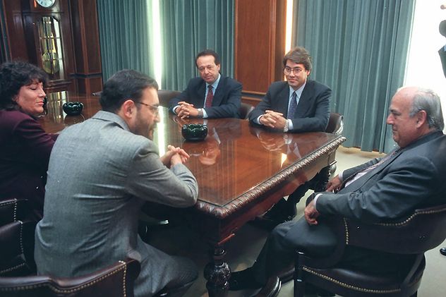 1998. Ricardo Moreno, por entonces diputado provincial, junto a Ramón Mestre.