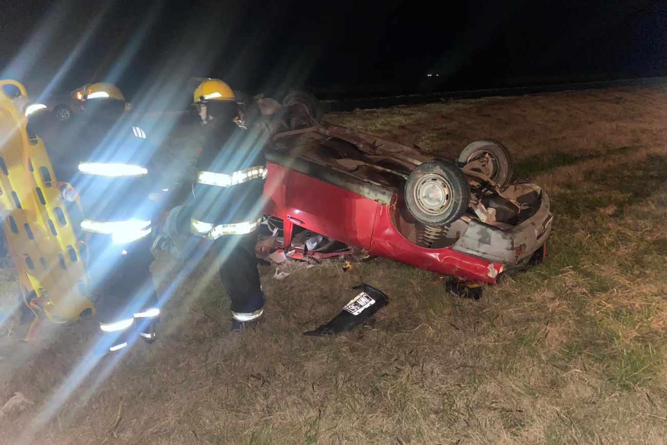 Tragedia en la autopista Córdoba-Rosario. (Policía)
