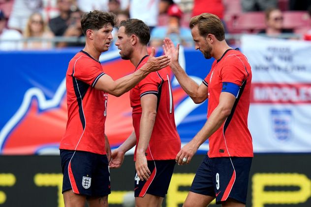 Inglaterra vs. Nueva Zelanda, antes de la Copa del Mundo.