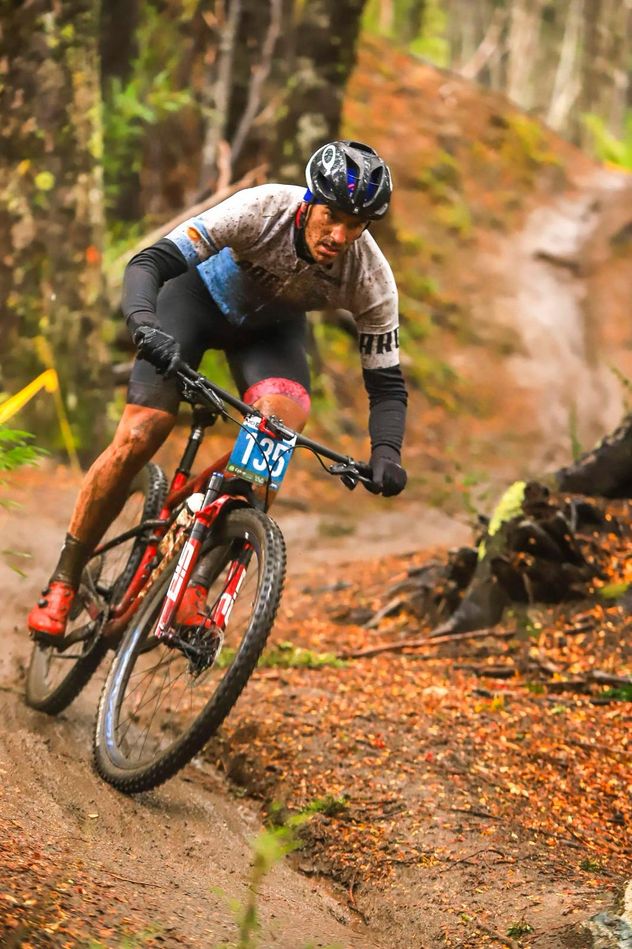Lito Oviedo, un ciclista picante.